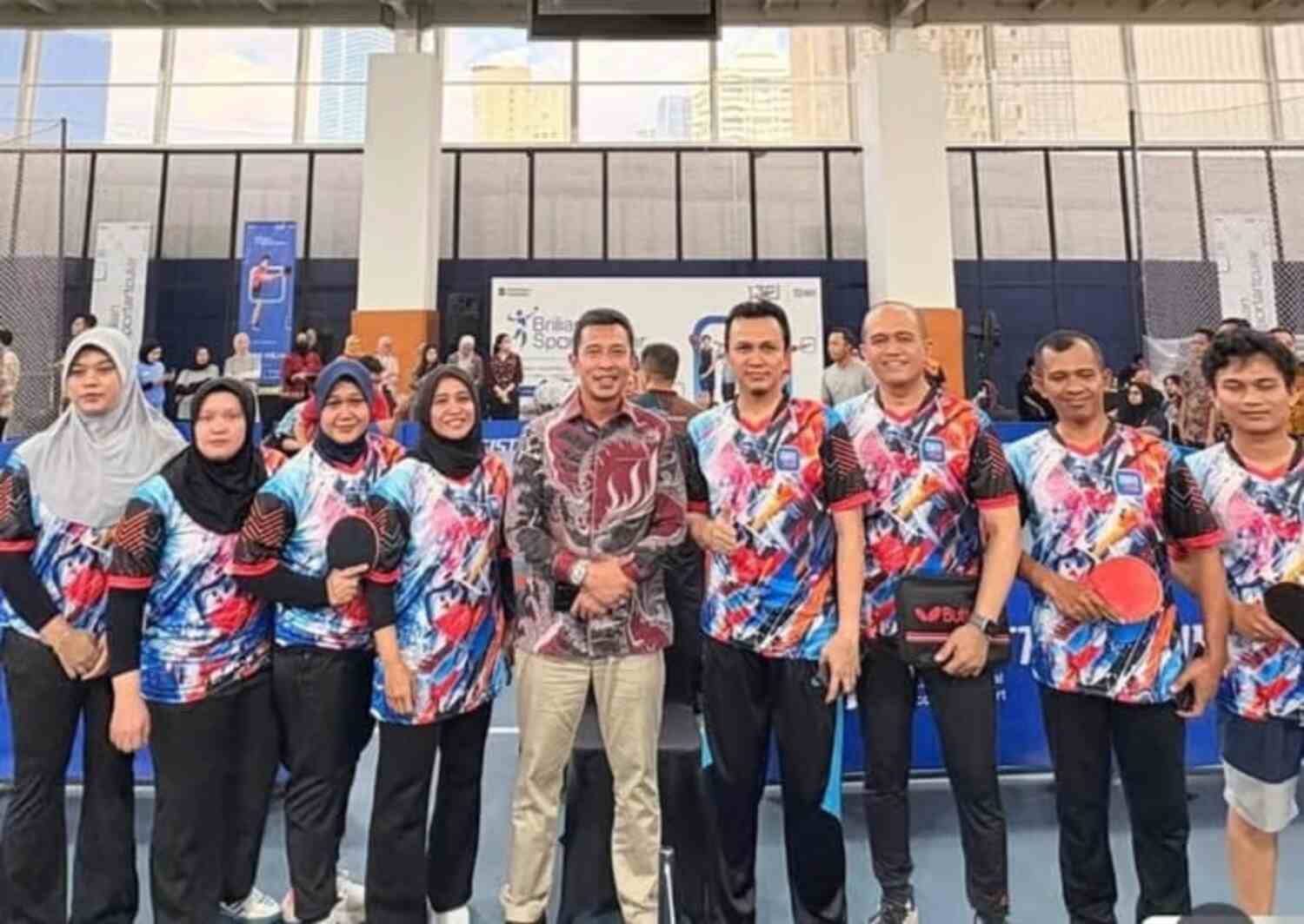 kompak dan bersemangat, tim tenis bri region 6jakarta 1 cerminkan work life balance brilian