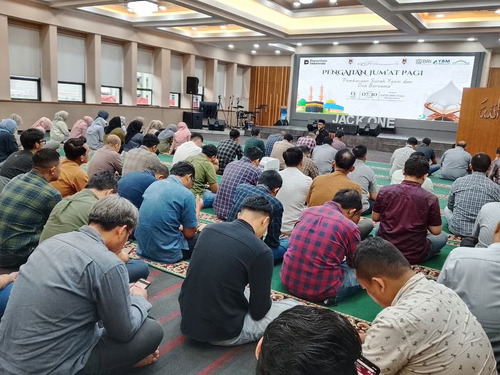 pengajian rutin bri region 6 jakarta 1 hadirkan nuansa kebersamaan jelang ramadan (2)