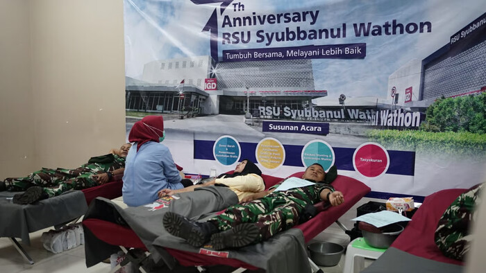 rsu syubbanul wathon gelar donor darah dan cek kesehatan gratis peringati hut ke 7