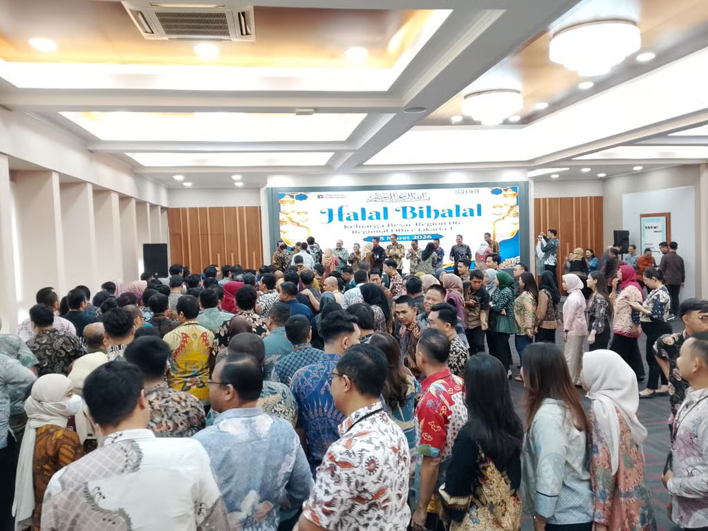 bri region 6 jakarta 1 gelar acara halal bihalal bersama jajaran manajemen dan seluruh brilian region 6