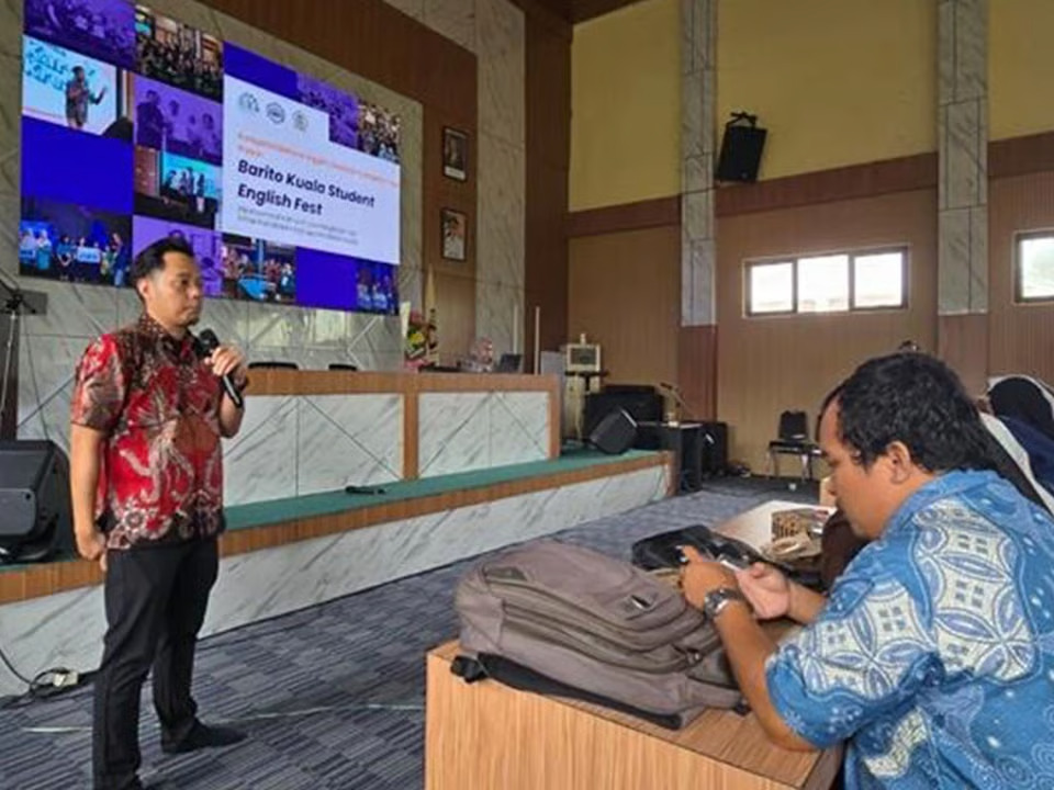 learningroom dan disdik batola evaluasi program untuk 8.713 siswa aktif dan rencana student english fest 2026