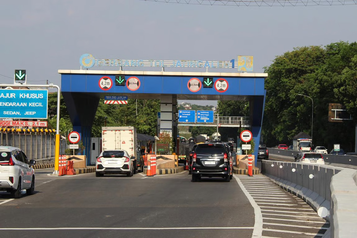 mobilitas kendaraan di ruas semarang abc meningkat, jtt catat kenaikan lalu lintas