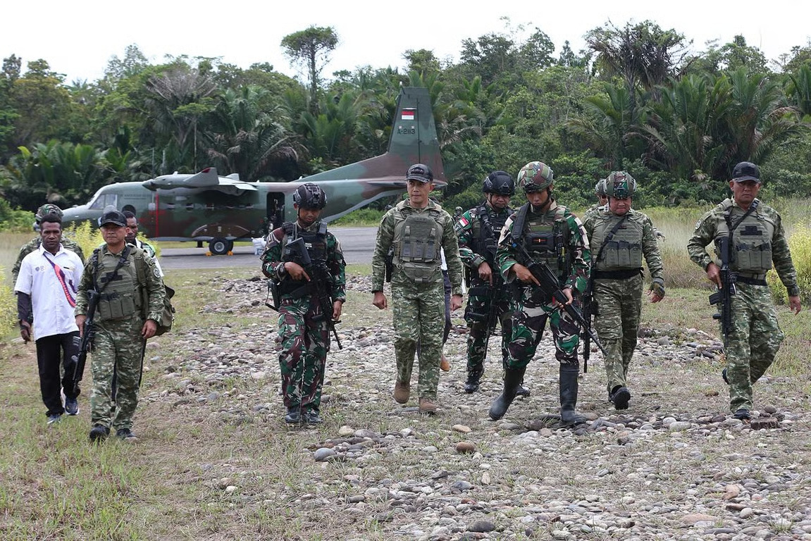 pangkogabwilhan iii pastikan bandara perintis di papua kembali aman dan siap beroperasi