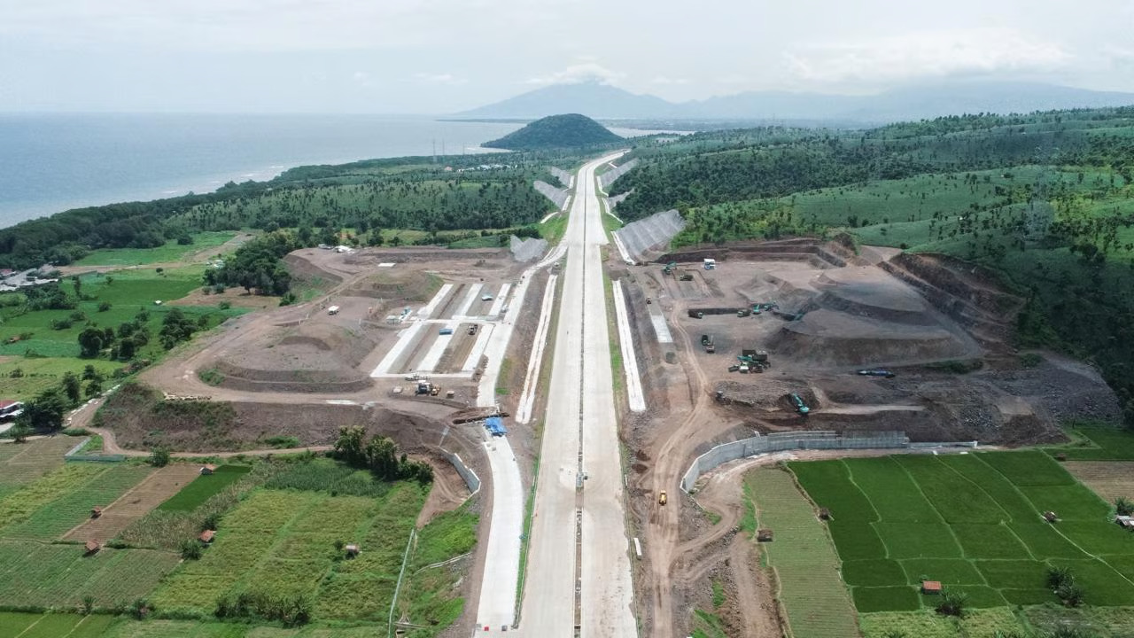 suplai beton wsbp untuk jalan tol probolinggo–banyuwangi paket 3 mendekati rampung, jelang mudik lebaran 2026