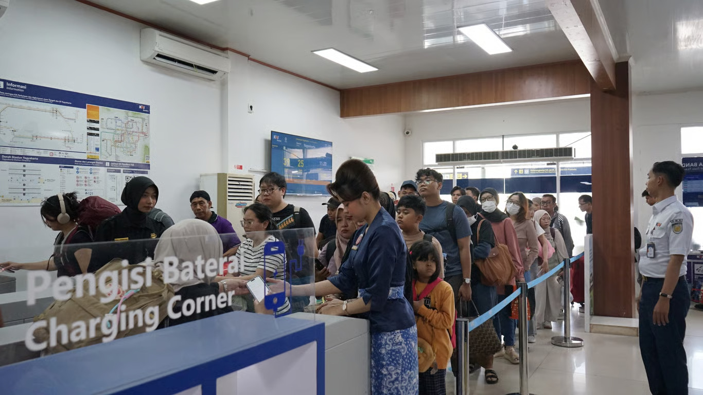 hingga 12 ribu penumpang gunakan ka bandara di yogyakarta, 29 maret jadi puncak arus balik hingga 12 ribu penumpang gunakan ka bandara di yogyakarta, 29 maret jadi puncak arus balik
