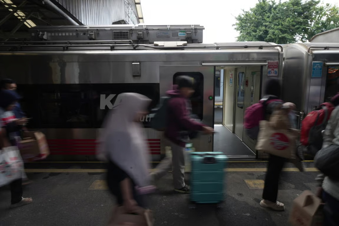kai daop 2 bandung catat okupansi angkutan lebaran 2026 melebihi 1 dari program, meningkat 5 dari tahun lalu, dengan relasi favorit didominasi tujuan jakarta dan jawa tengah