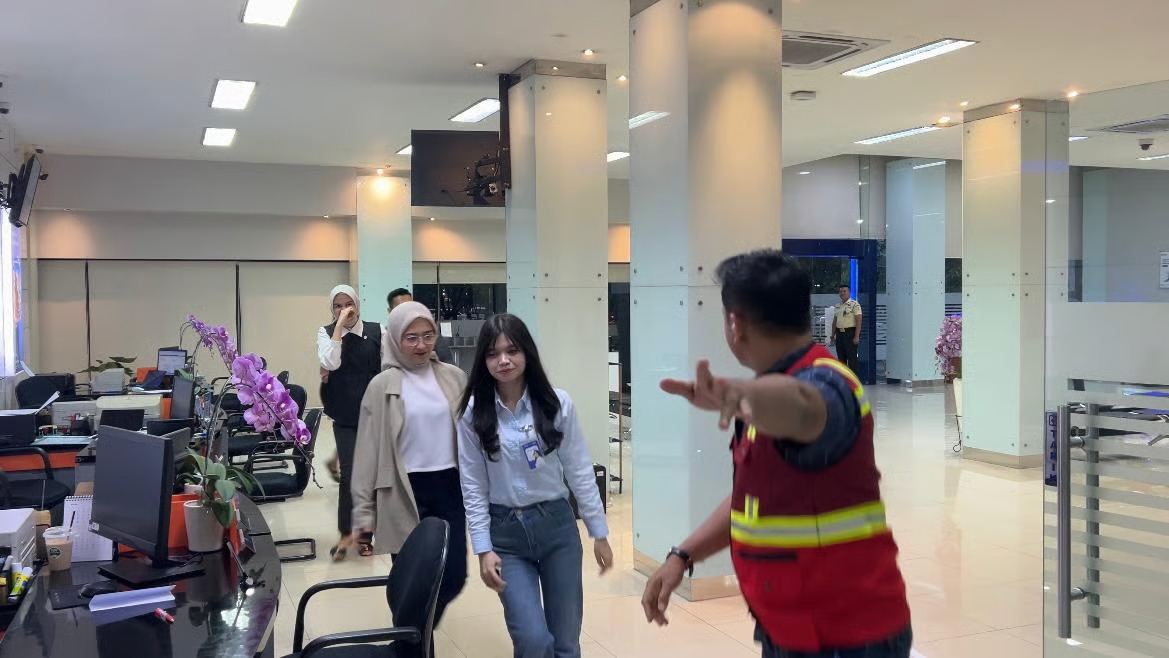 simulasi bencana bcm, bri branch office veteran tingkatkan kesiapsiagaan operasional