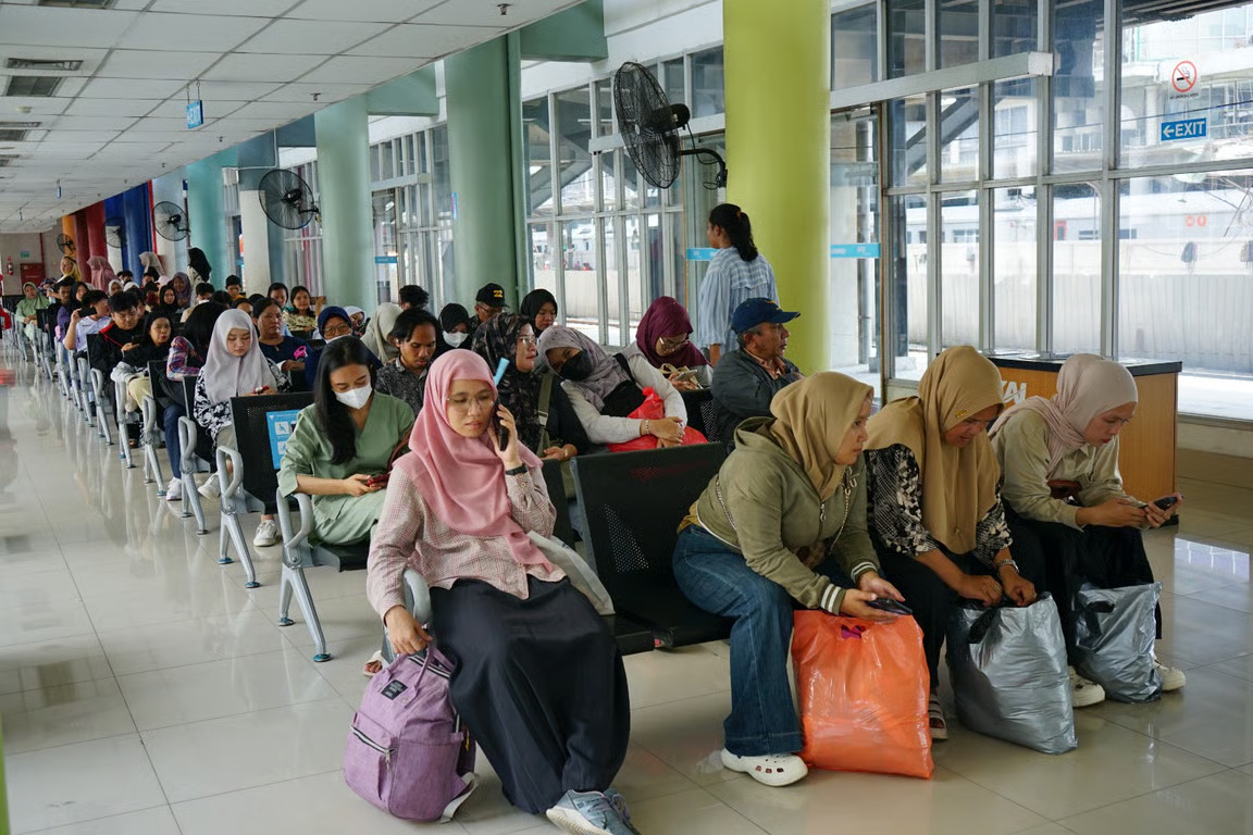 angkutan penumpang kai bandara januari–april 2026 tumbuh 2,96 persen