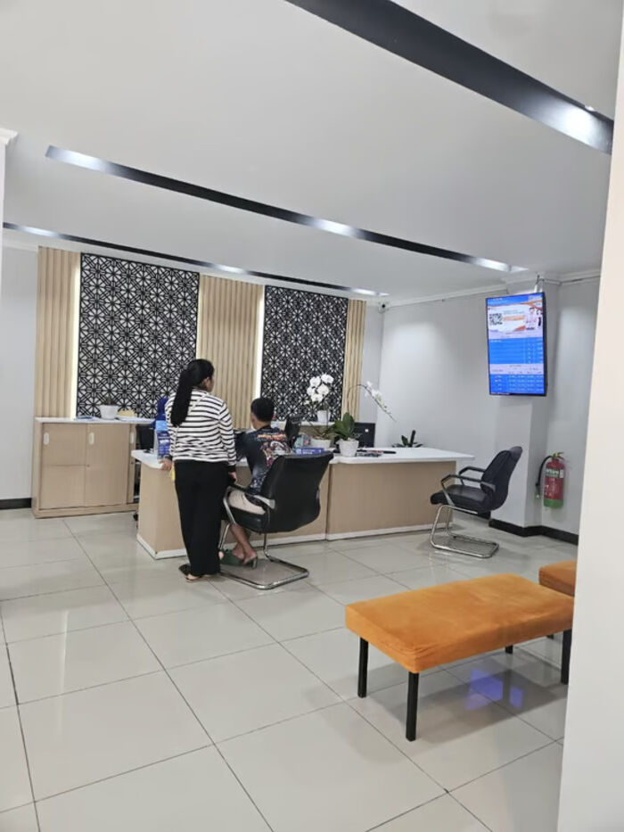 bri kcp pasar induk kramat jati layani nasabah di hari libur melalui weekend banking