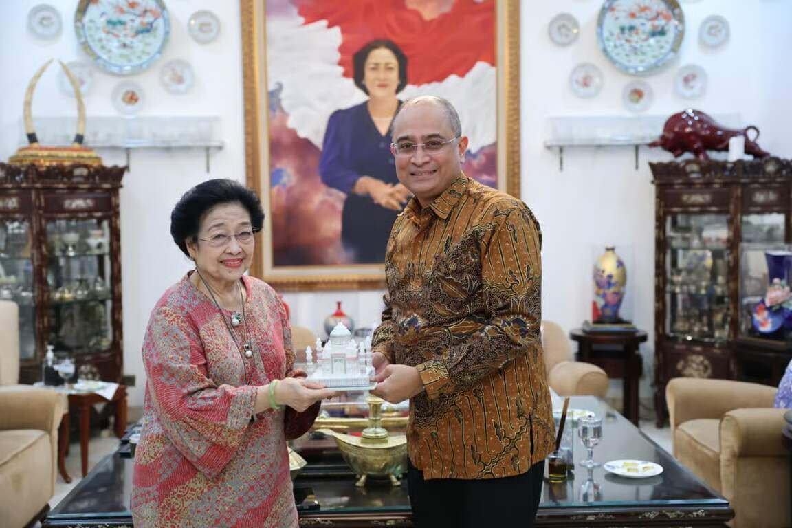 dubes sandeep dan megawati hidupkan kembali jejak persahabatan soekarno nehru dubes sandeep dan megawati hidupkan kembali jejak persahabatan soekarno nehru