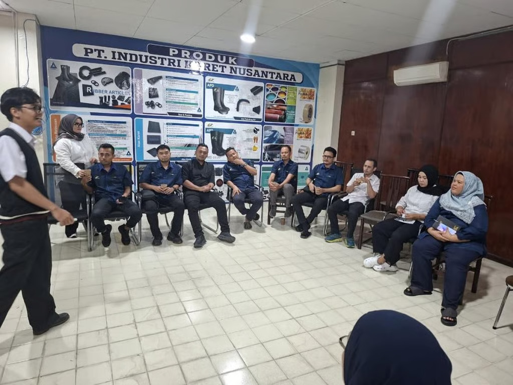 holding perkebunan nusantara kembangkan kompetensi sdm, pt industri karet gelar fokus pada english training