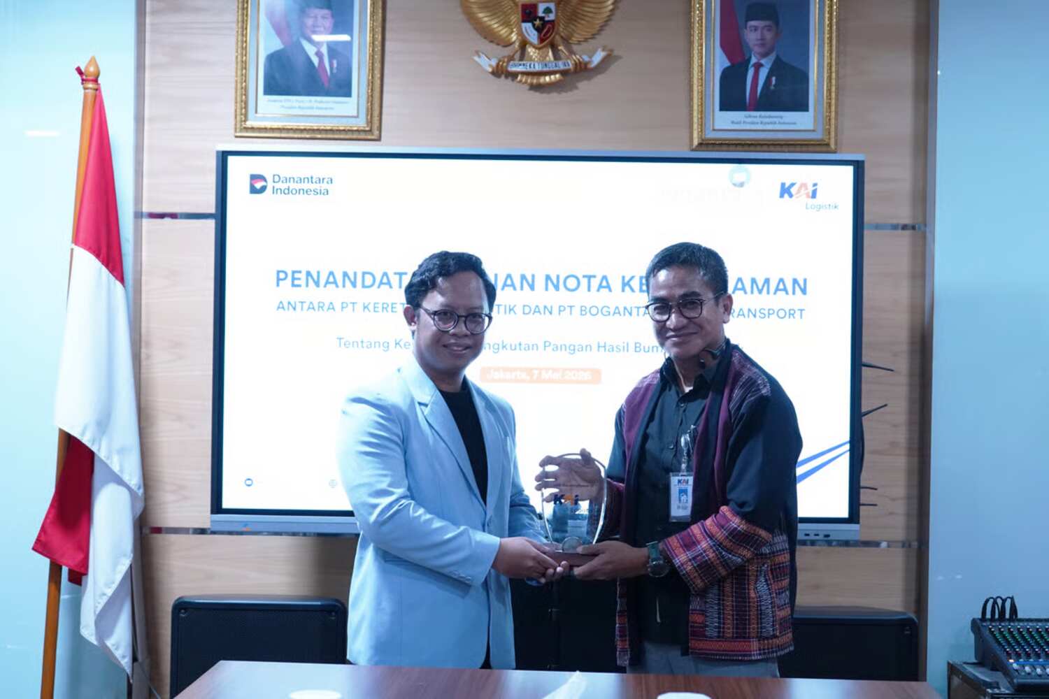 jajaki peluang bisnis baru pengiriman hewan ternak, kai logistik teken mou dengan bogantara