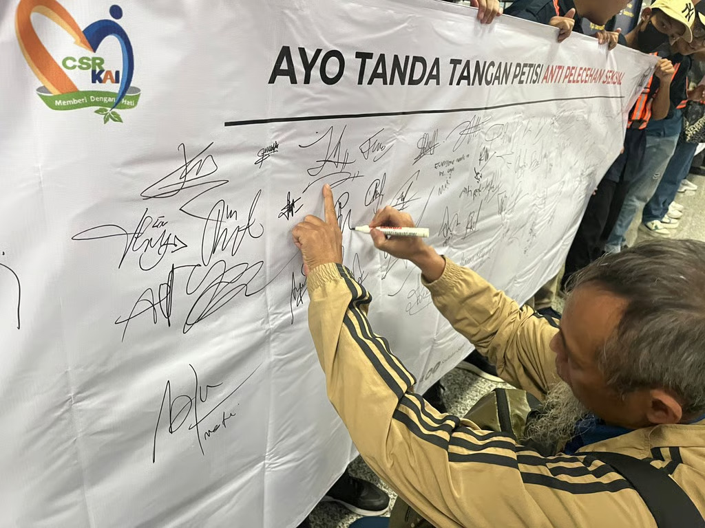 kai daop 1 jakarta gandeng komunitas sadululur sepoor gelar kampanye anti pelecehan seksual