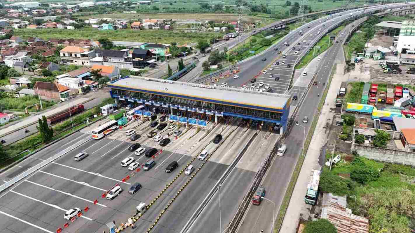 momentum libur panjang dongkrak mobilitas wisata, perjalanan menuju jawa timur selatan meningkat