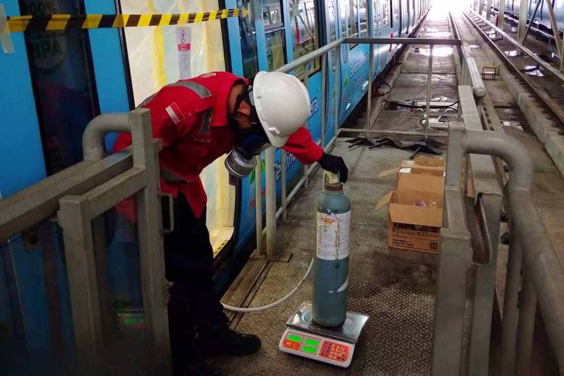 pest control & fumigasi, cara kai jaga kebersihan sarana lrt jabodebek