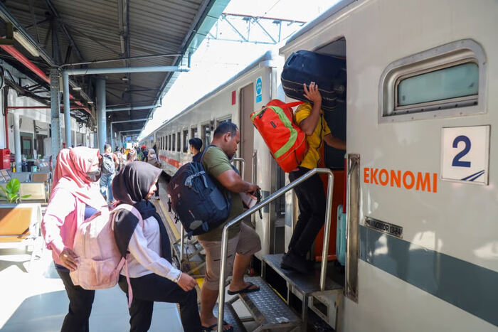 sambut libur panjang kenaikan yesus kristus, kai daop 1 jakarta tambah sembilan perjalanan kereta api jarak jauh (1)
