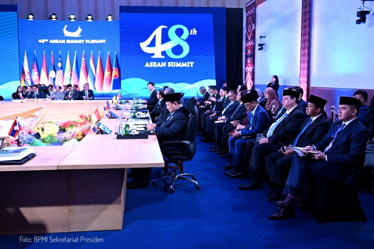 arsip berita dampingi presiden di ktt asean menteri bahlil fokus tindak lanjut diversifikasi energi krtbjxn