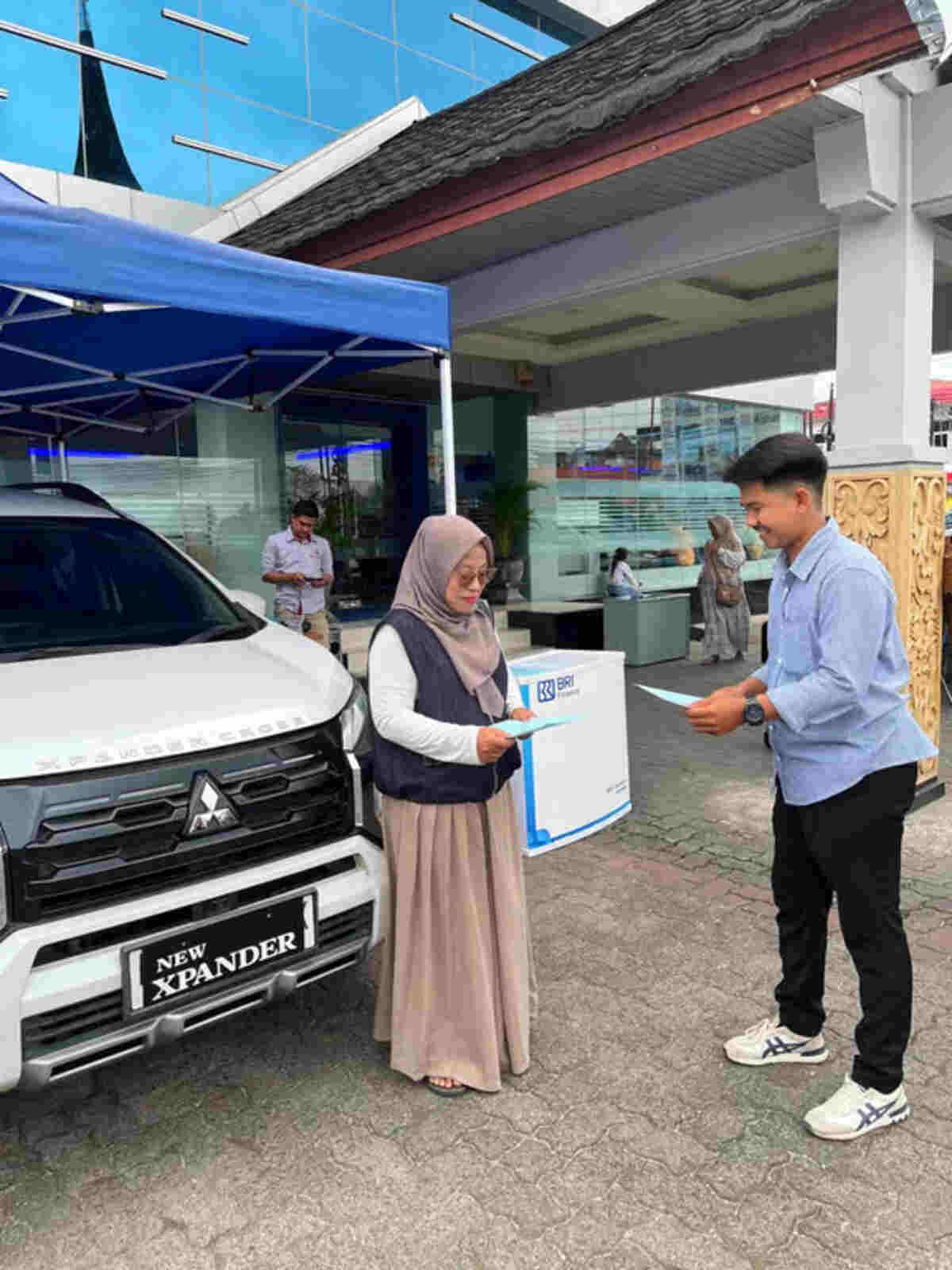 bri finance tawarkan ragam keuntungan pembiayaan kendaraan di bri kkb expo sumatera barat