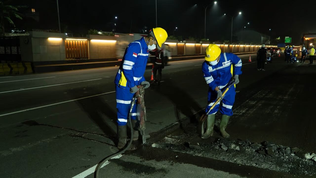 jaga keandalan infrastruktur jalan tol, pt jasamarga tollroad maintenance laksanakan pekerjaan preservasi ruas tol jagorawi periode 5–12 juli 2026 jaga keandalan infrastruktur jalan tol, pt jasamarga tollroad maintenance laksanakan pekerjaan preservasi ruas tol jagorawi periode 5–12 juli 2026