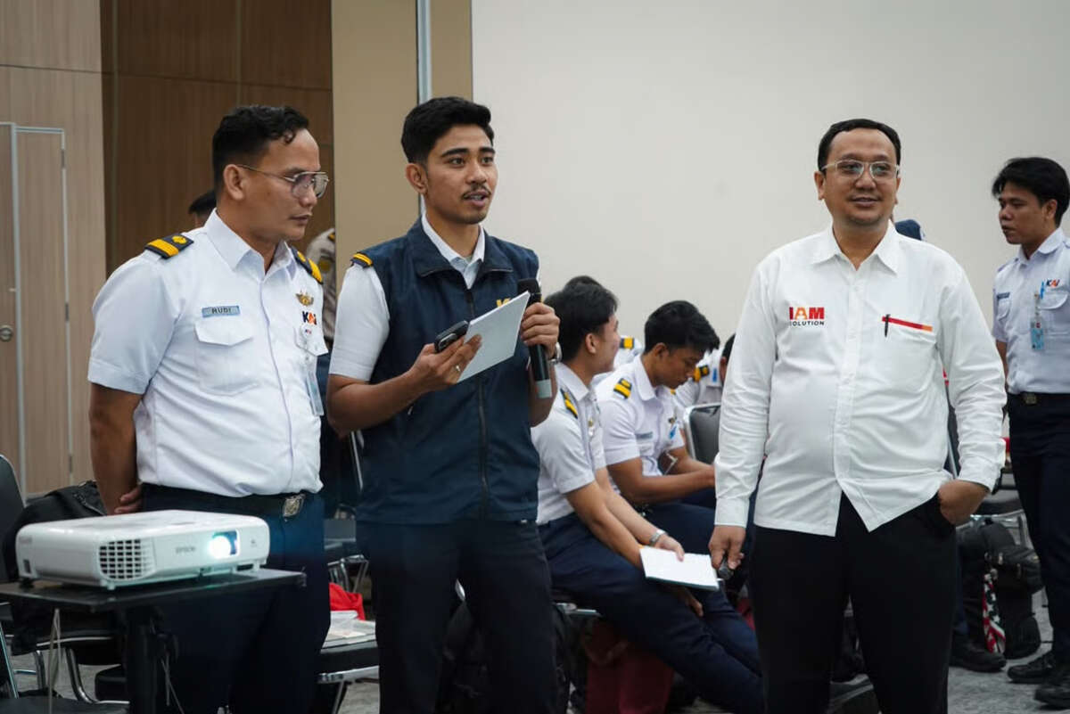 jumlah pengguna meningkat, lrt jabodebek perkuat kompetensi train attendant jumlah pengguna meningkat, lrt jabodebek perkuat kompetensi train attendant