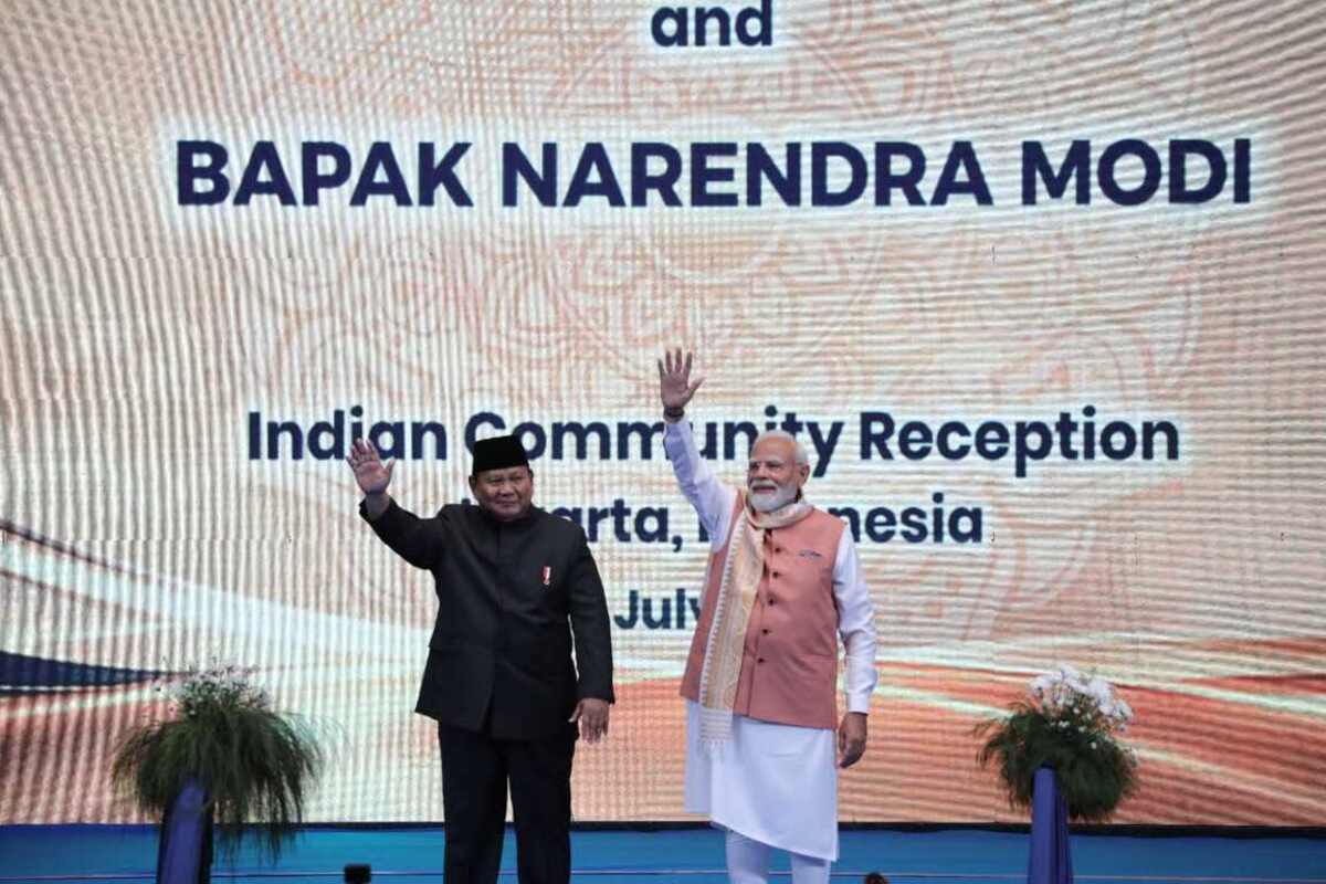 pm modi dan prabowo rayakan persahabatan indonesia india bersama diaspora india pm modi dan prabowo rayakan persahabatan indonesia india bersama diaspora india
