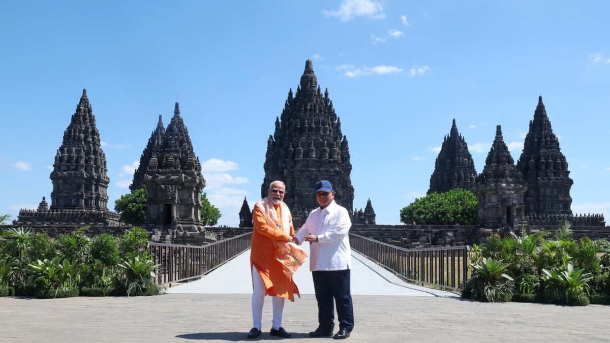 prabowo dan pm modi tegaskan ikatan peradaban indonesia india di candi prambanan prabowo dan pm modi tegaskan ikatan peradaban indonesia india di candi prambanan