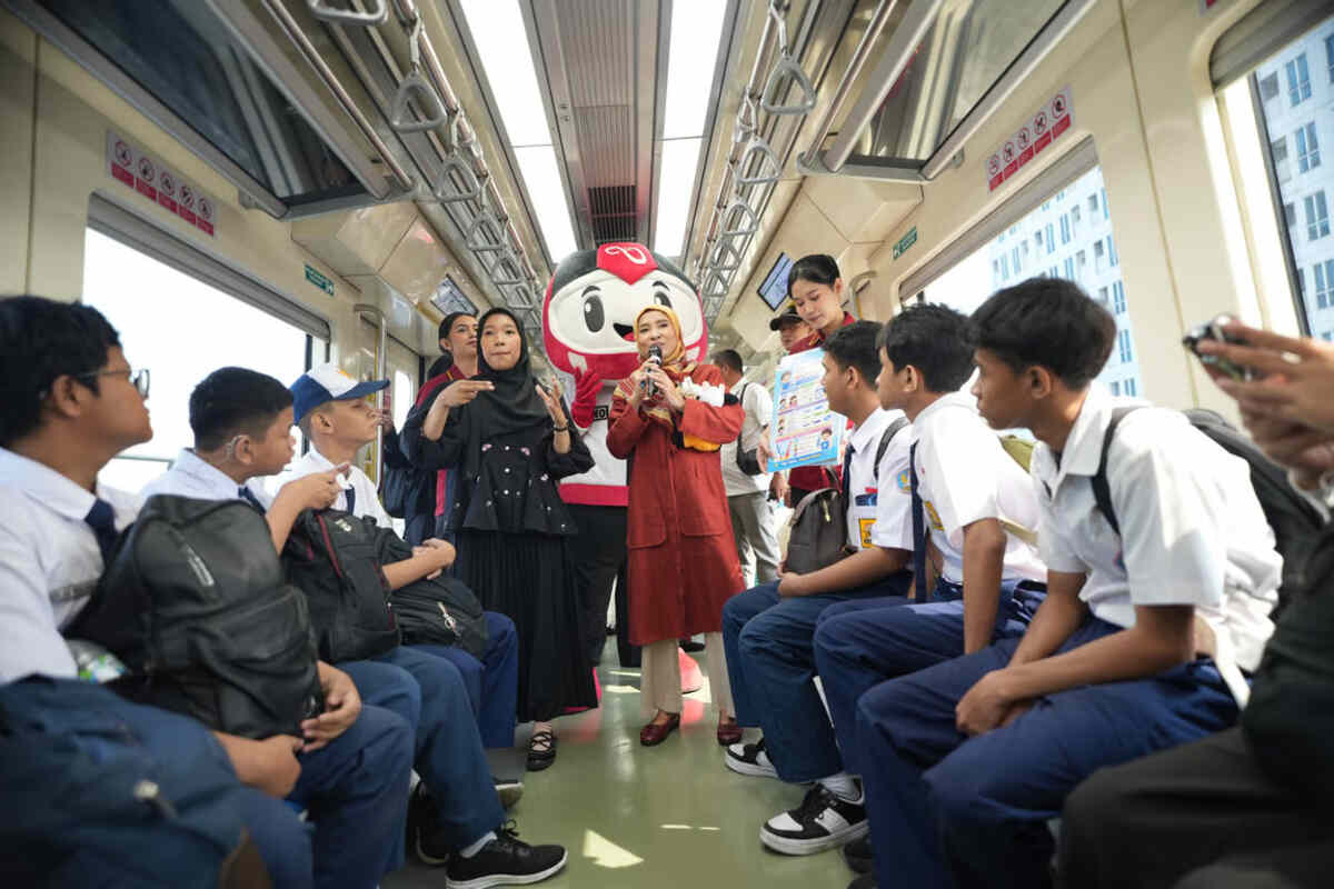 hari anak nasional, drg. ambar puspitasari spkga, edukasi kesehatan gigi murid disabilitas pada pengguna transportasi publik
