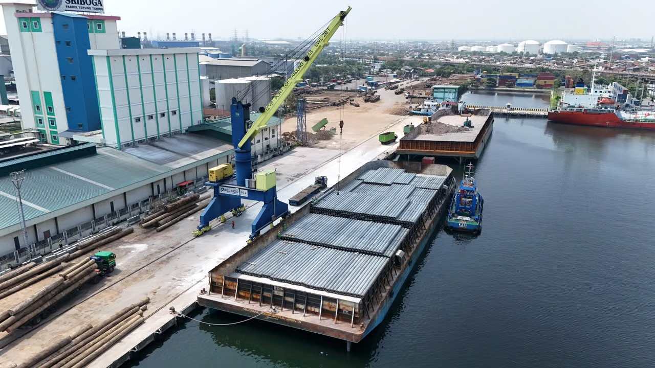 kinerja arus barang pt pelindo multi terminal branch tanjung emas meningkat 13%