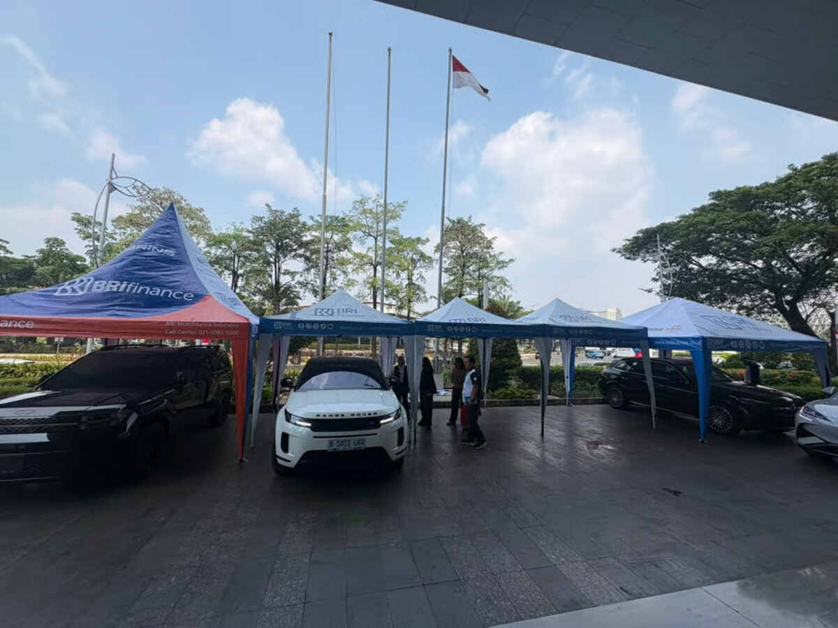 perluas akses pembiayaan mobil baru, bri finance hadir di bri consumer expo goes to summarecon bekasi