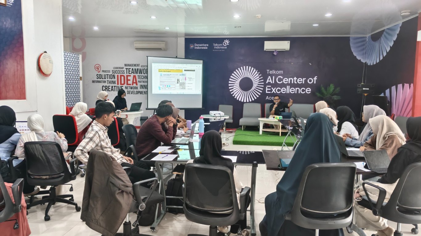 telkom ai center aceh mengajak fresh graduate untuk memvisualisasi profil dan keahlian menggunakan ai melalui portofolio online