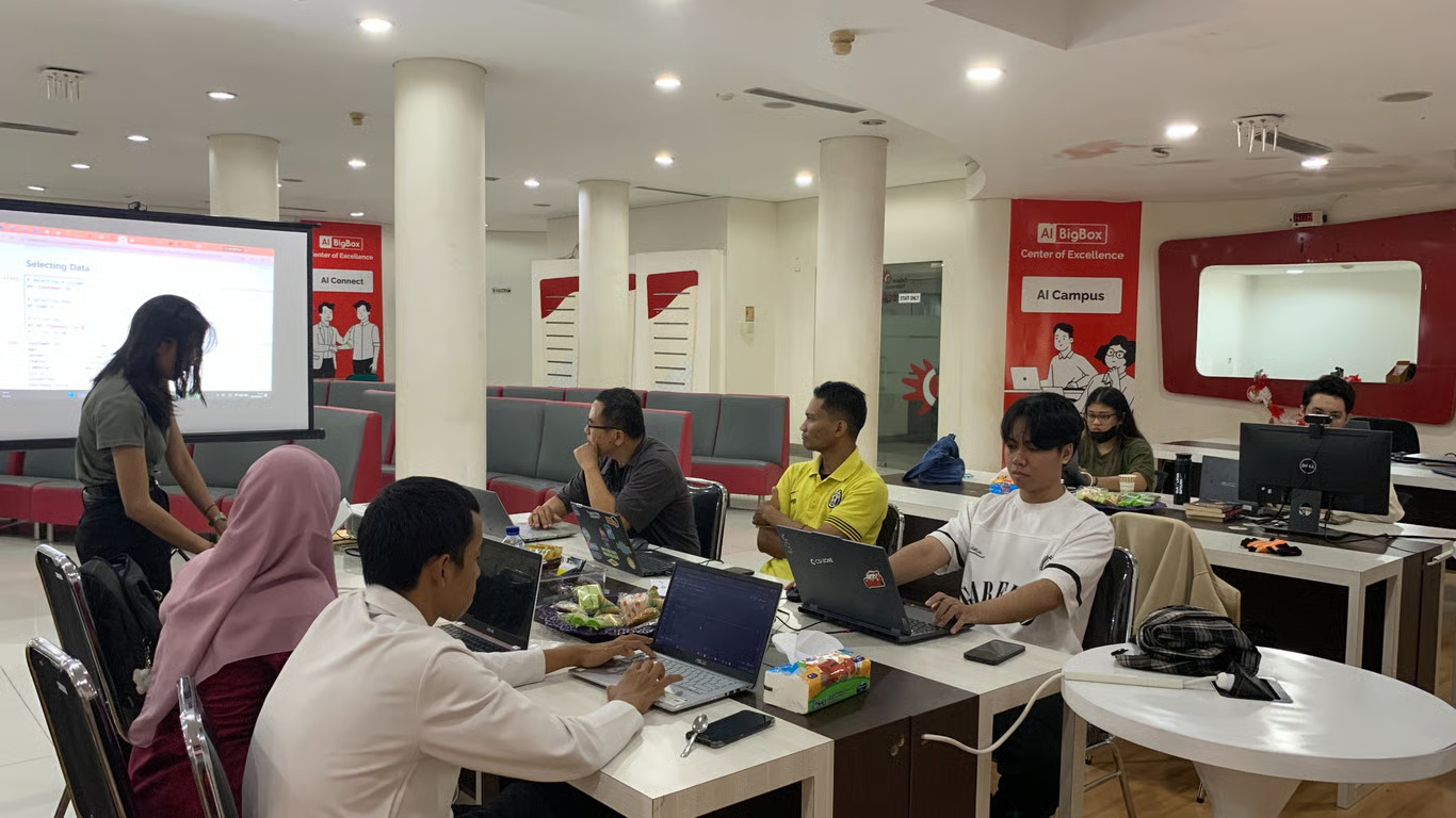 bekali talenta digital dengan keterampilan analisis data, telkom ai center bali hadirkan pelatihan python fundamental
