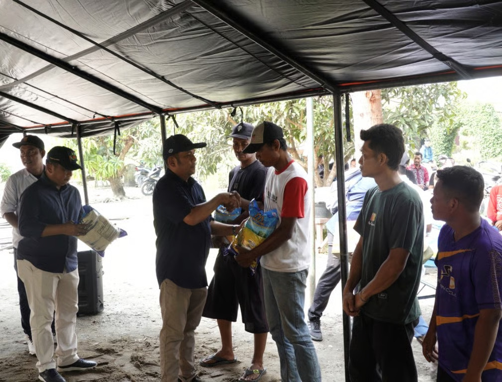 gerak cepat, ptpn group melalui ptpn iv regional 2 salurkan bantuan bagi warga terdampak puting beliung
