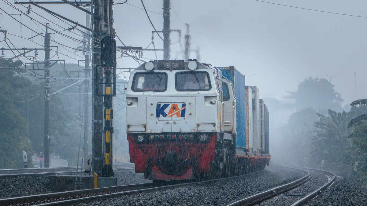 kai logistik perkuat angkutan ka kontainer sebagai solusi logistik berkelanjutan