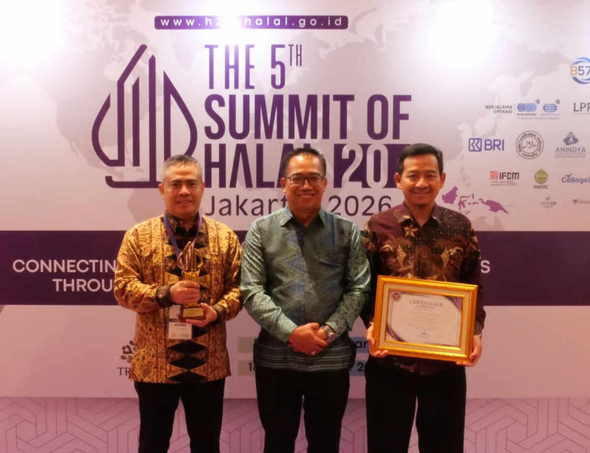 kombinasikan 130 auditor halal dengan laboratorium molekuler ddpcr, sucofindo raih penghargaan di indonesia halal awards 2026 (2) kombinasikan 130 auditor halal dengan laboratorium molekuler ddpcr, sucofindo raih penghargaan di indonesia halal awards 2026 (2)