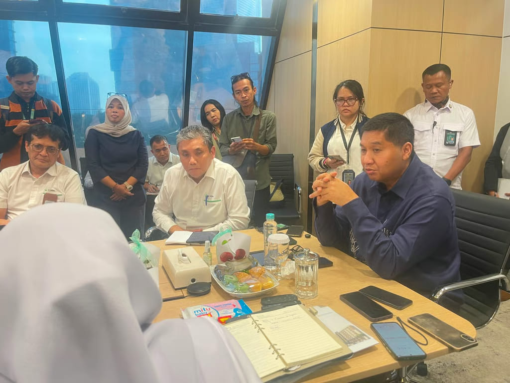 menteri pkp pimpin rapat percepatan realisasi flpp 2026, bp tapera siapkan akad massal 71.000 unit