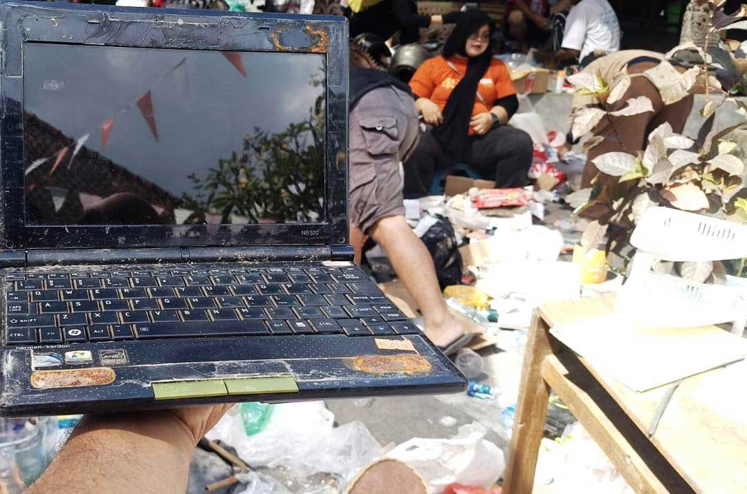 laptop