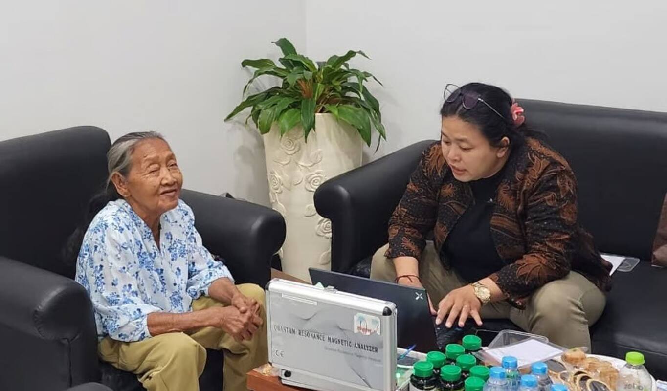 bri bo wonosari hadirkan pemeriksaan kesehatan bagi nasabah pensiunan.