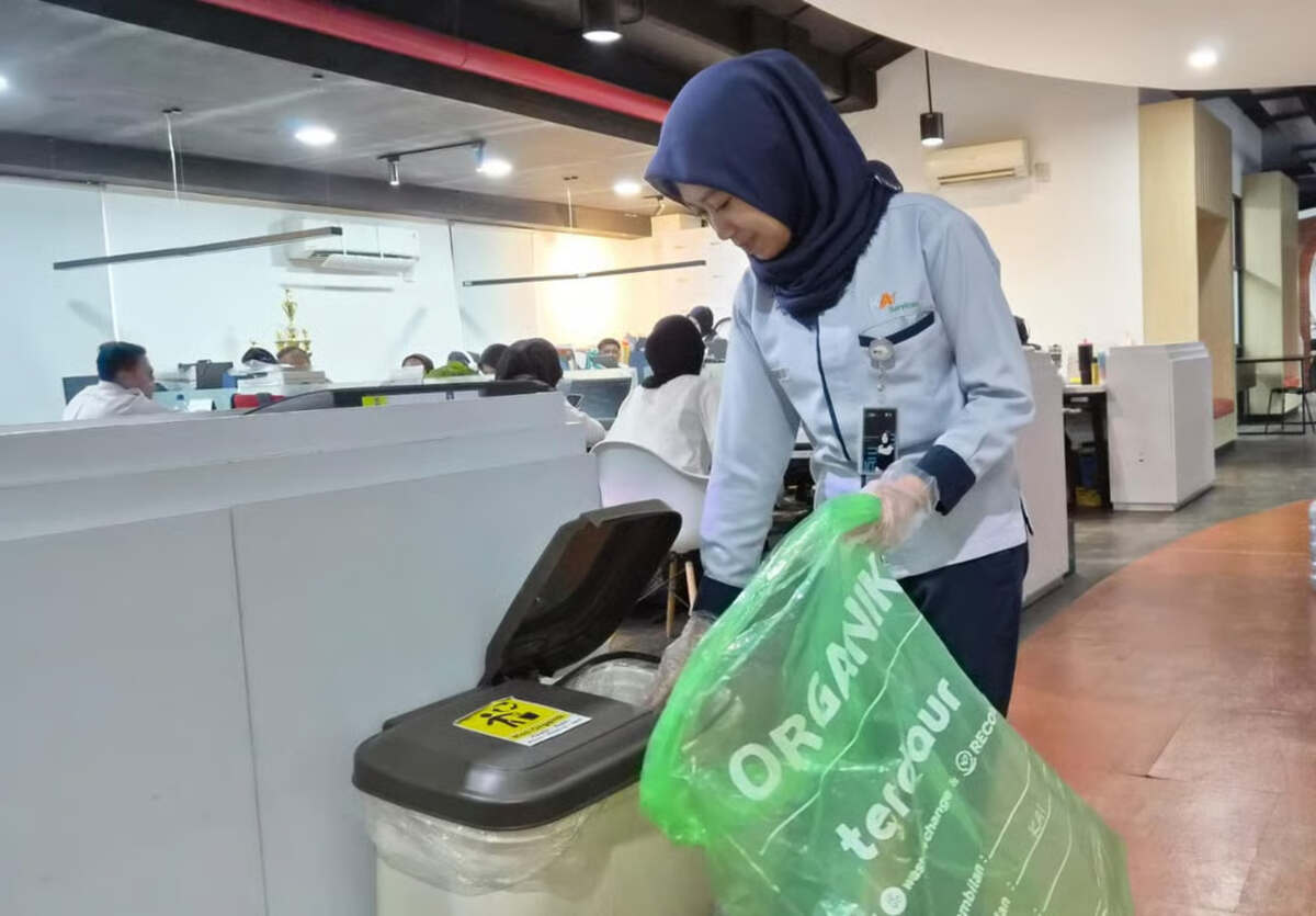 kai logistik perkuat pengelolaan sampah sebagai komitmen implementasi esg kai logistik perkuat pengelolaan sampah sebagai komitmen implementasi esg