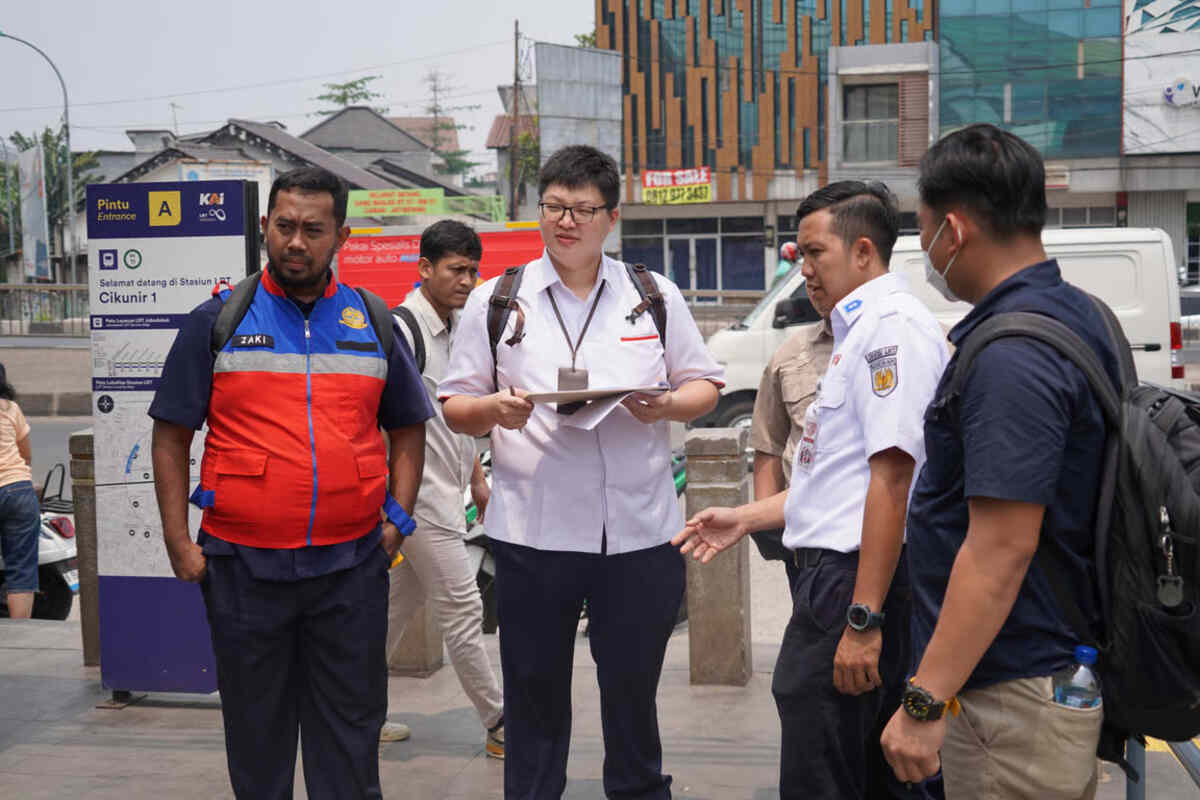 lrt jabodebek jaga keselamatan dan kualitas pelayanan melalui monitoring dan evaluasi lrt jabodebek jaga keselamatan dan kualitas pelayanan melalui monitoring dan evaluasi