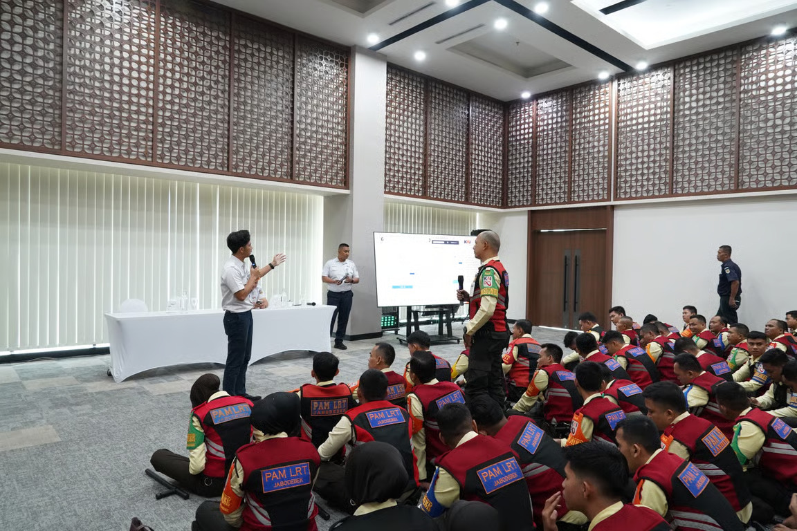 lrt jabodebek perkuat profesionalisme petugas untuk dukung keamanan layanan