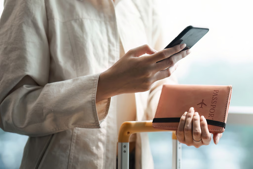 mengapa asuransi perjalanan perlu dipertimbangkan kenali chubb travel insurance di aplikasi neobank