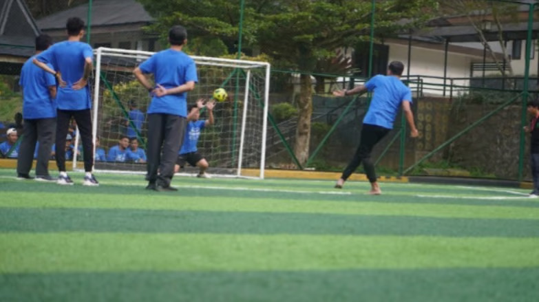 perkuat kebersamaan dan sportivitas, bri region 6 gelar kompetisi futsal dalam rangkaian bcf
